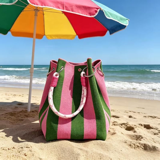 🏆👜🌴 Secchiello a righe in stile bohémien, lavorato a maglia – Borsa a tracolla artigianale perfetta per l'estate e la spiaggia 🧶☀️🏖️