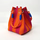 🏆👜🌴 Secchiello a righe in stile bohémien, lavorato a maglia – Borsa a tracolla artigianale perfetta per l'estate e la spiaggia 🧶☀️🏖️