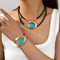 Set di collane e bracciali vintage Boh