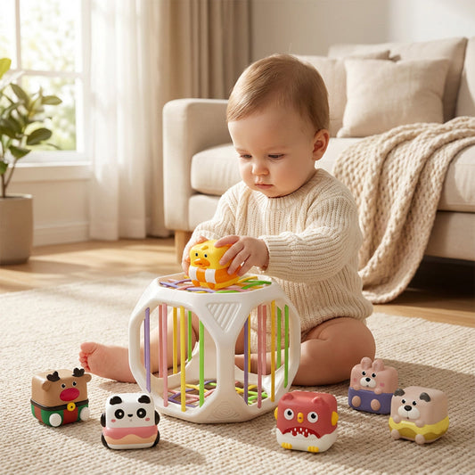 Giocattolo Montessori per bambini piccoli che seleziona le forme sensoriali