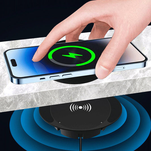 Caricabatterie wireless nascosto sotto la scrivania