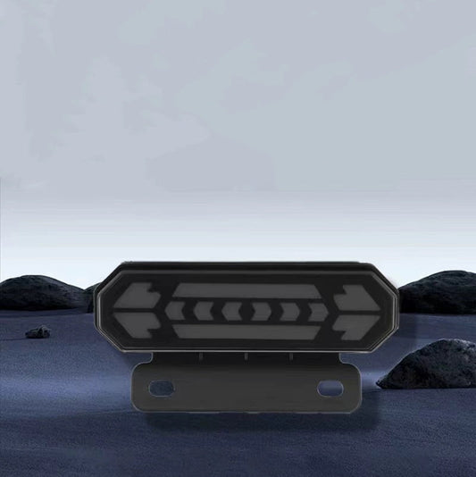Barra luminosa LED multifunzione integrata per luci di stop e indicatori di direzione