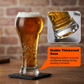 Bicchiere da birra decorato con rilievi, di grande capacità